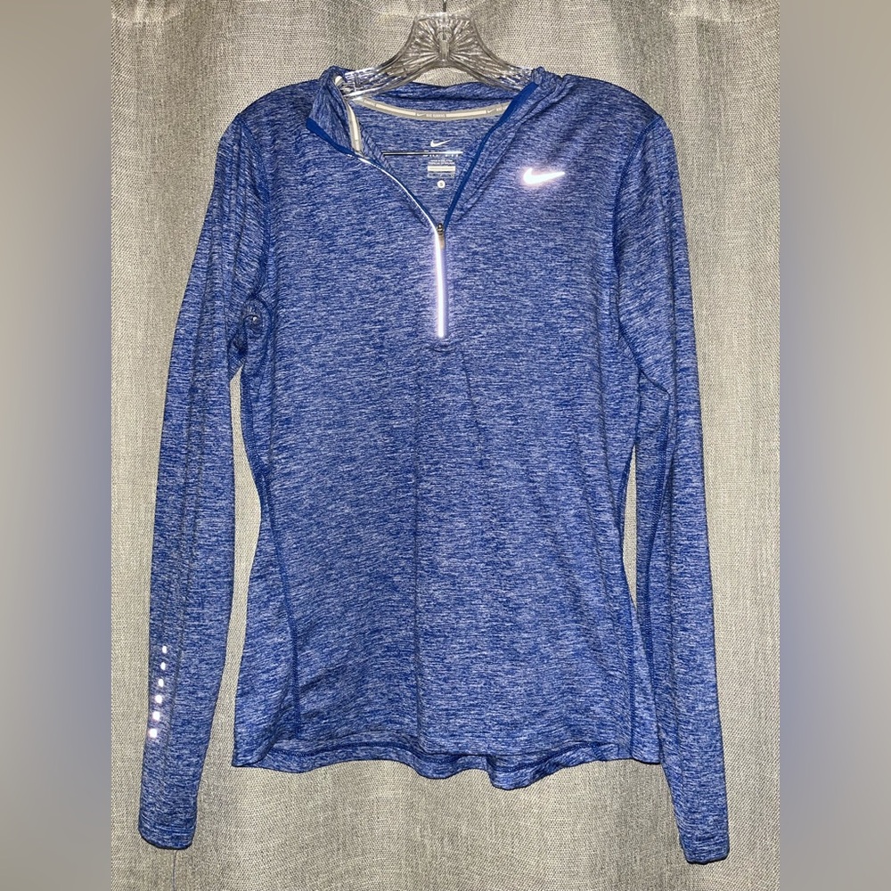 Nike women’s quarter zip